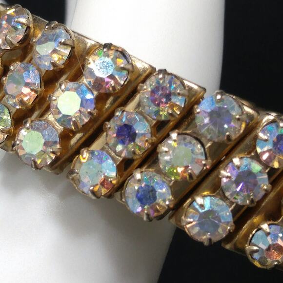 Aurora Borealis Rhinestone Expansion Bracelet, Gold Tone, 1960s Vintage Jewelry - Picture 10 of 10